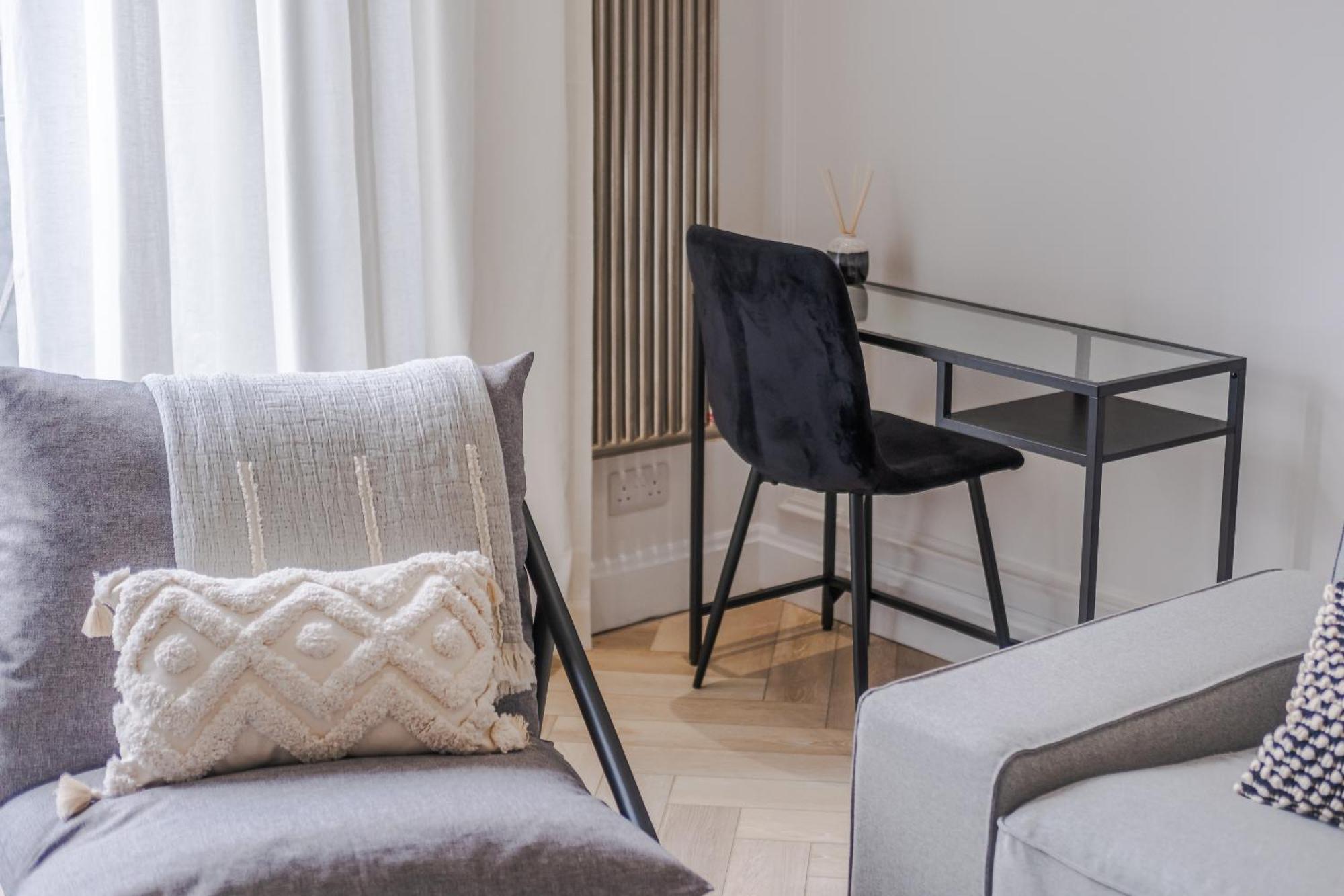 Bastille Stay - Sja Stays - Luxury 2 Bed Apartment 애버딘 외부 사진